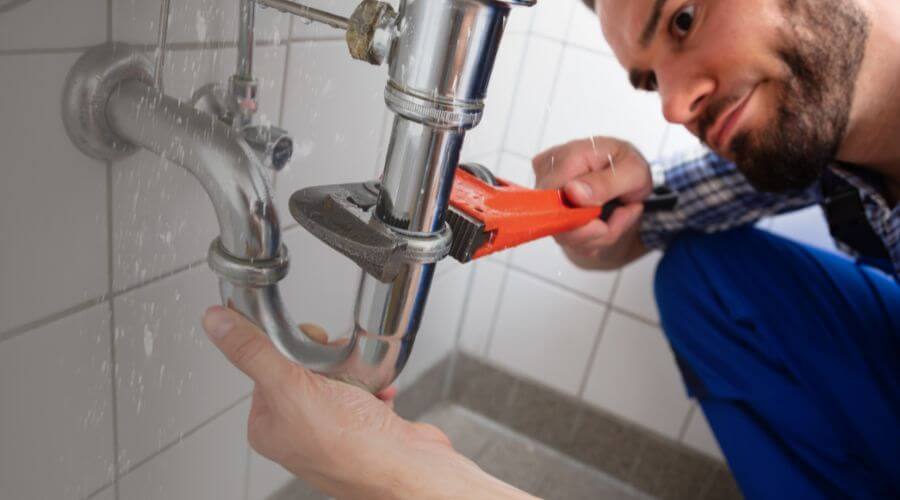Professional same day plumber services in Bishop Hill, IL